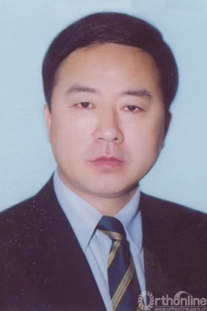 张英泽.jpg