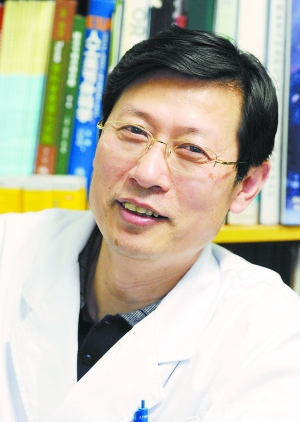 郭万首.jpg