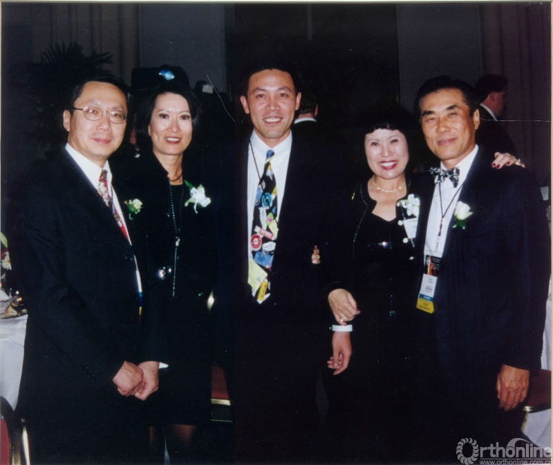 海涌与袁汉森(左一)教授、Lee教授及其夫人合影.jpg